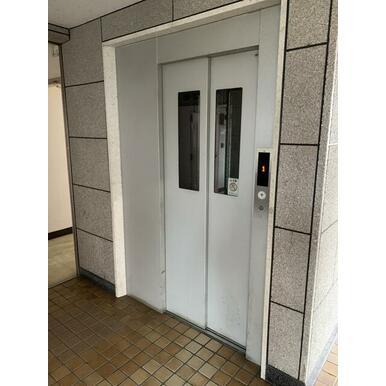 札幌 / 電車事業所前站 / 3房2廳 / 	68.04m²(20.58坪)